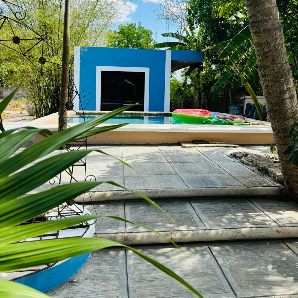 Hostal Y Camping Villa Mercedes Tizimin Bagian luar foto